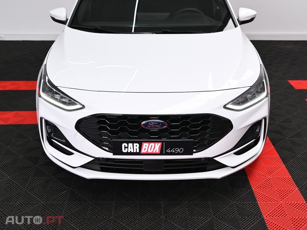 Ford Focus 1.0 EcoBoost MHEV ST-Line X Aut.