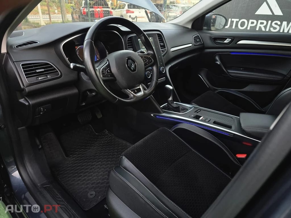 Renault Mégane 1.5 dCi Bose Edition EDC J18