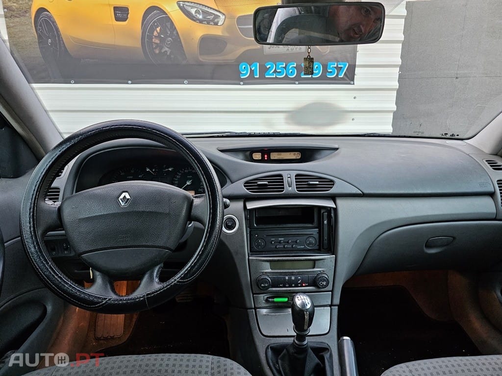 Renault Laguna Break 1.9 dCi Dynamique Luxe