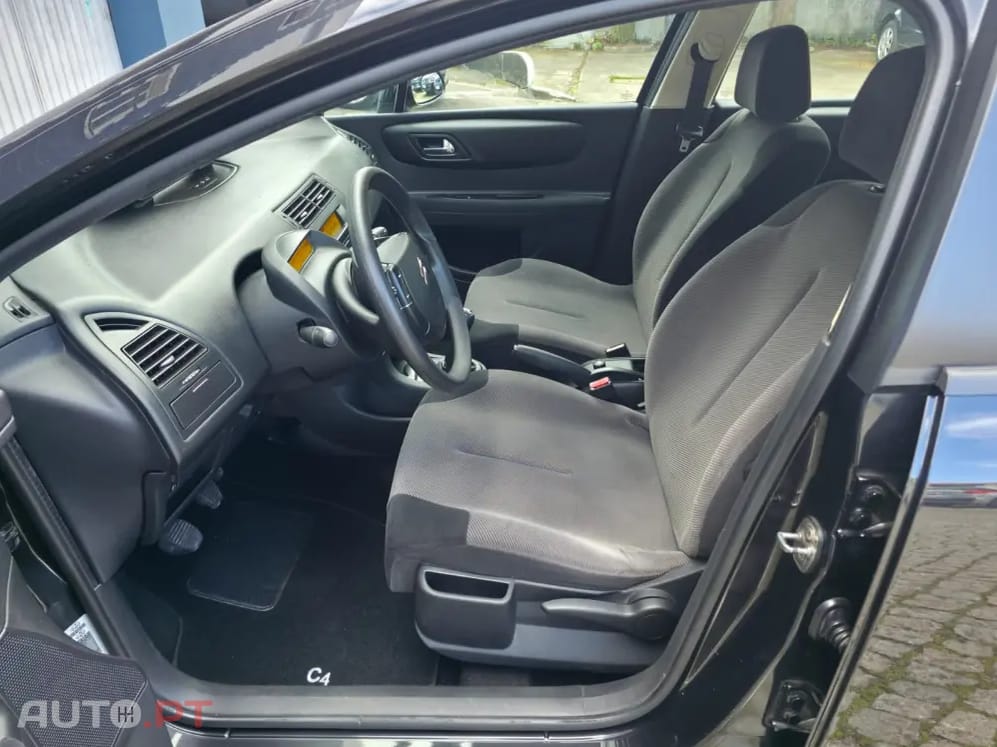 Citroen C4 1.4 16V SX
