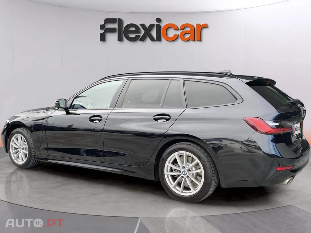 BMW 330 e Touring Corporate Edition Auto