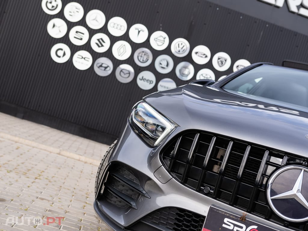 Mercedes-Benz A 35 AMG 4Matic Speedshift DCT 7G