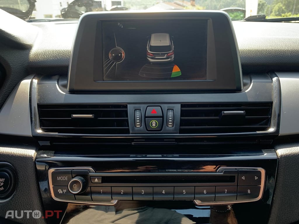 BMW 216 d Advantage