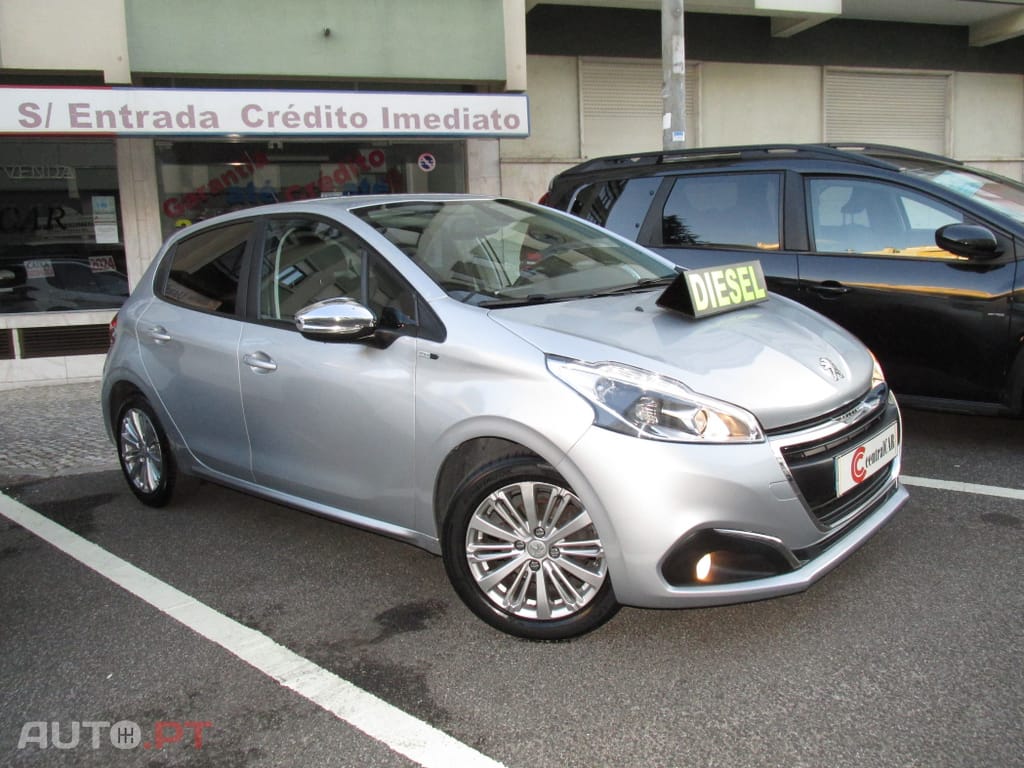 Peugeot 208 1.6 BlueHDi Style