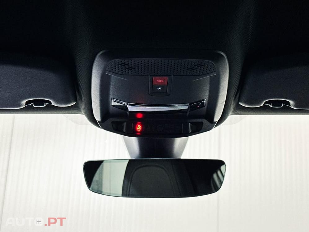 Peugeot E-208 50 kWh GT Pack