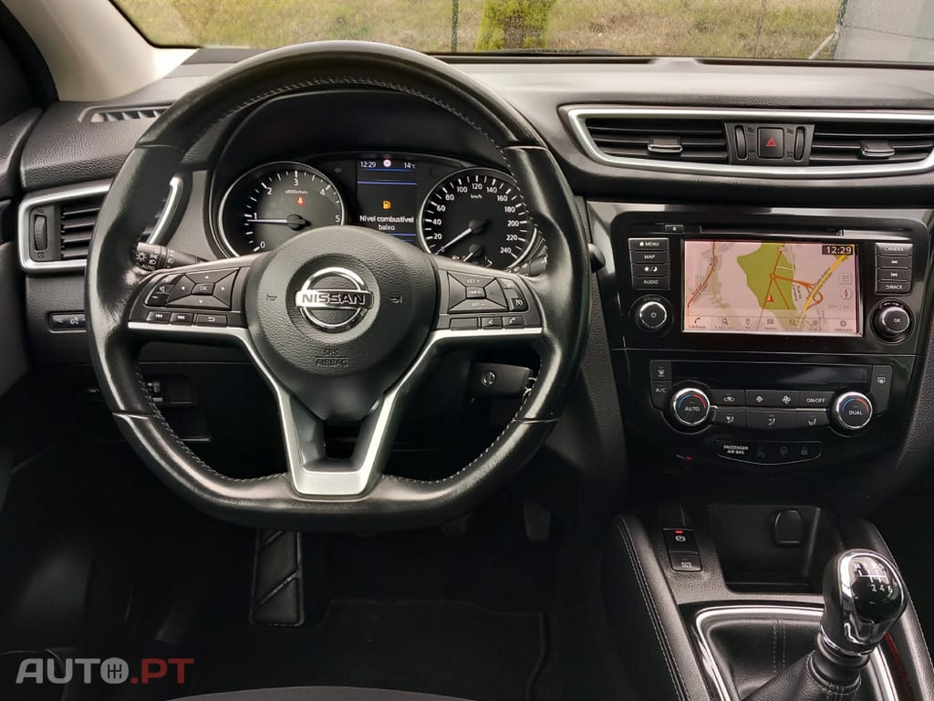 Nissan Qashqai 1.5 dCi N-Connecta Led