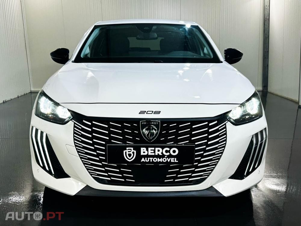 Peugeot 208 1.2 Hybrid Allure e-DCS6
