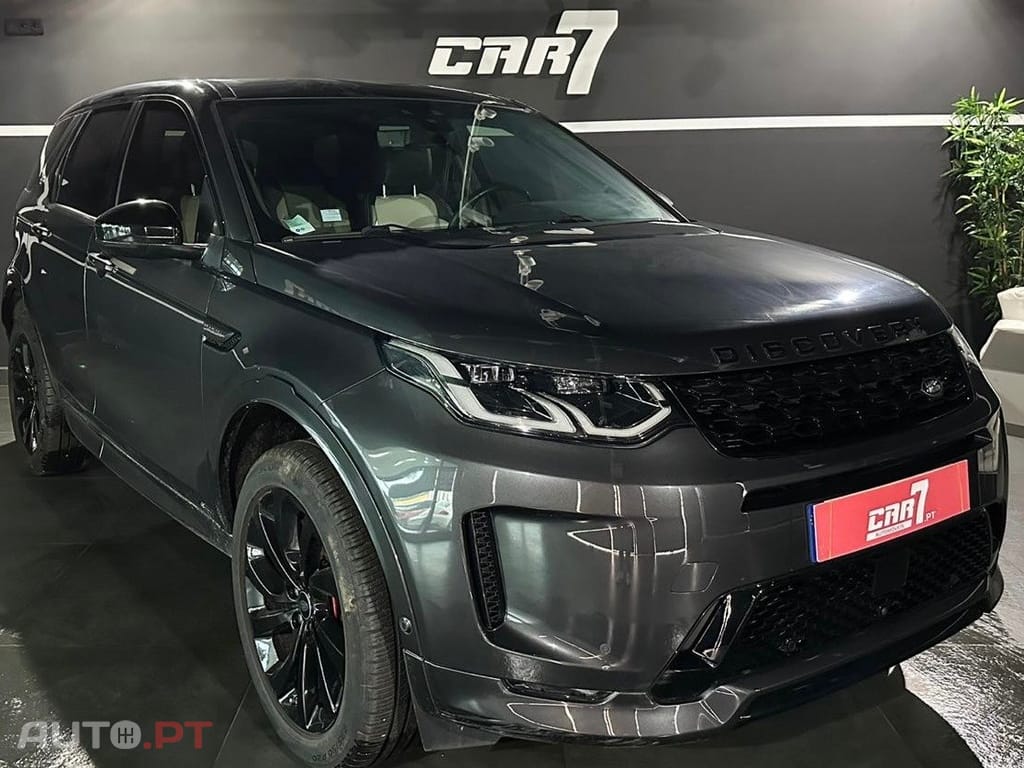 Land Rover Discovery Sport P300e R-Dynamic
