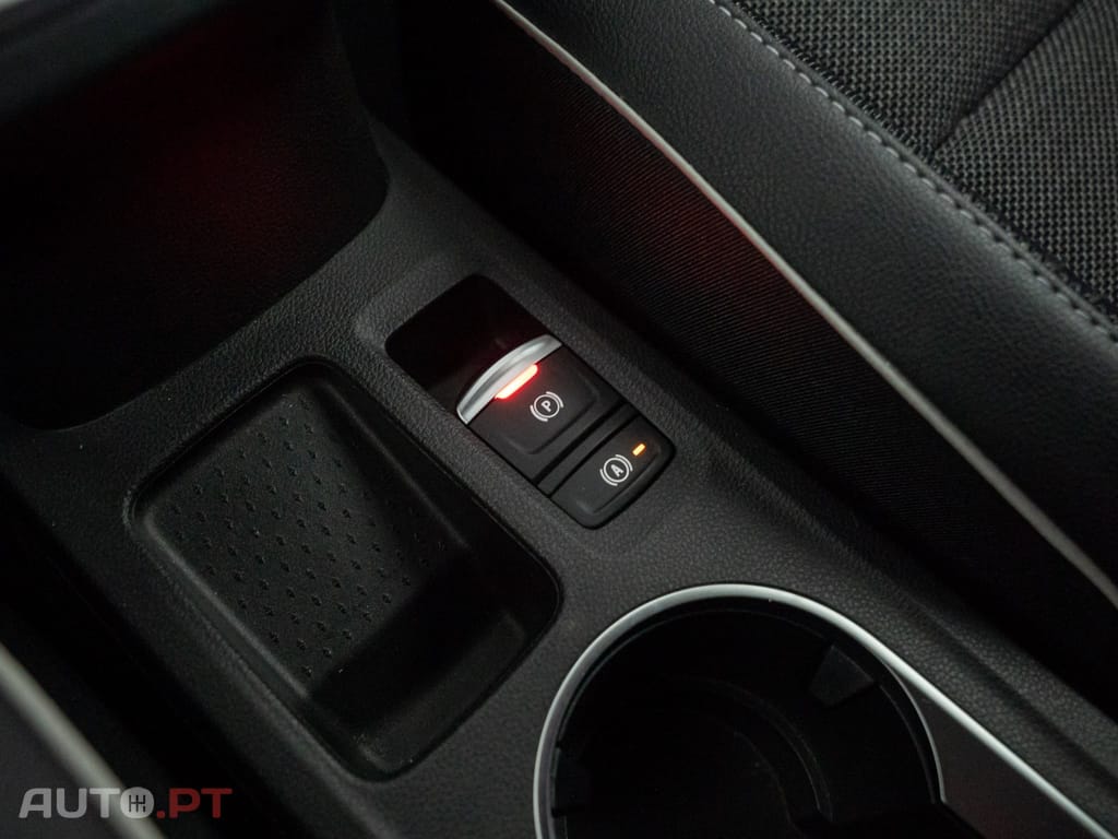 Renault Captur 1.6 E-Tech Plug-In Intens