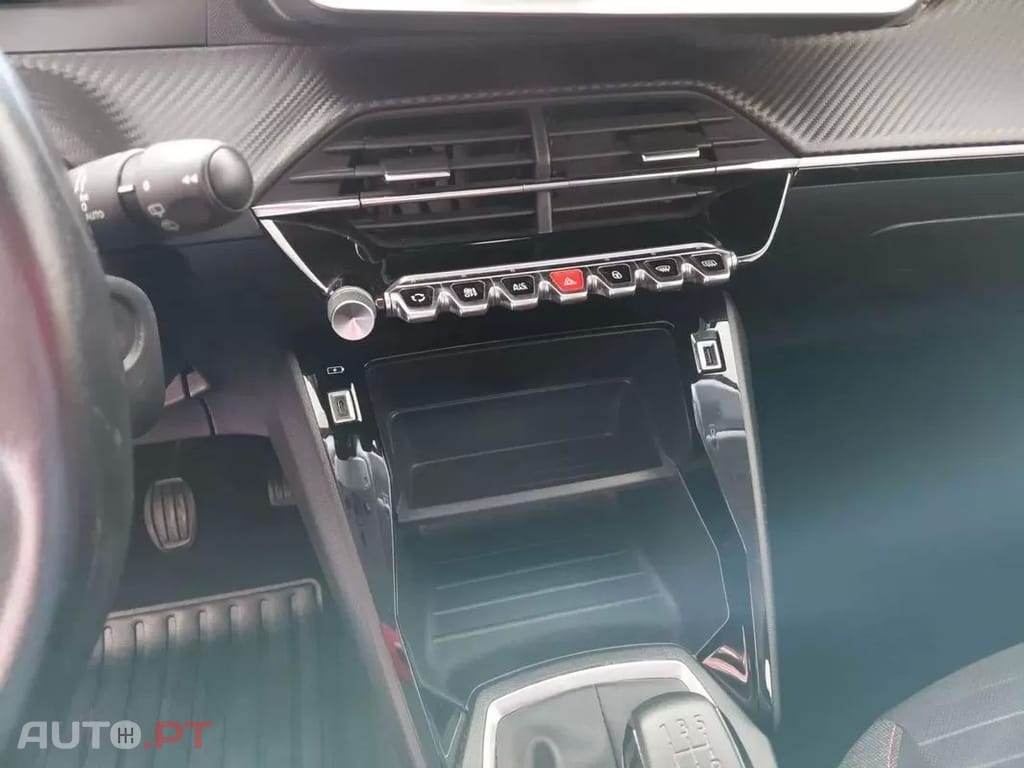 Peugeot 208 1.2 PureTech SE Style