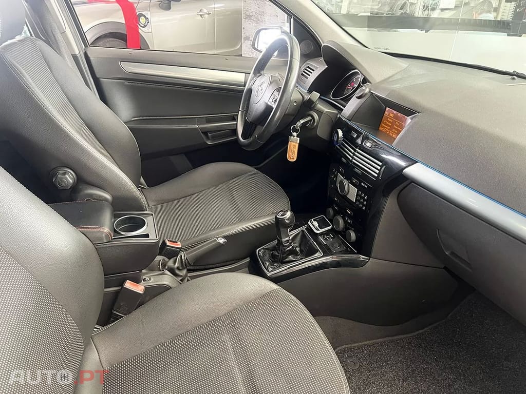 Opel Astra Caravan 1.7 CDTi Cosmo ecoFLEX
