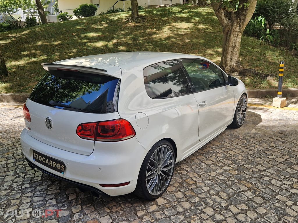 Volkswagen Golf 2.0 TSi GTi