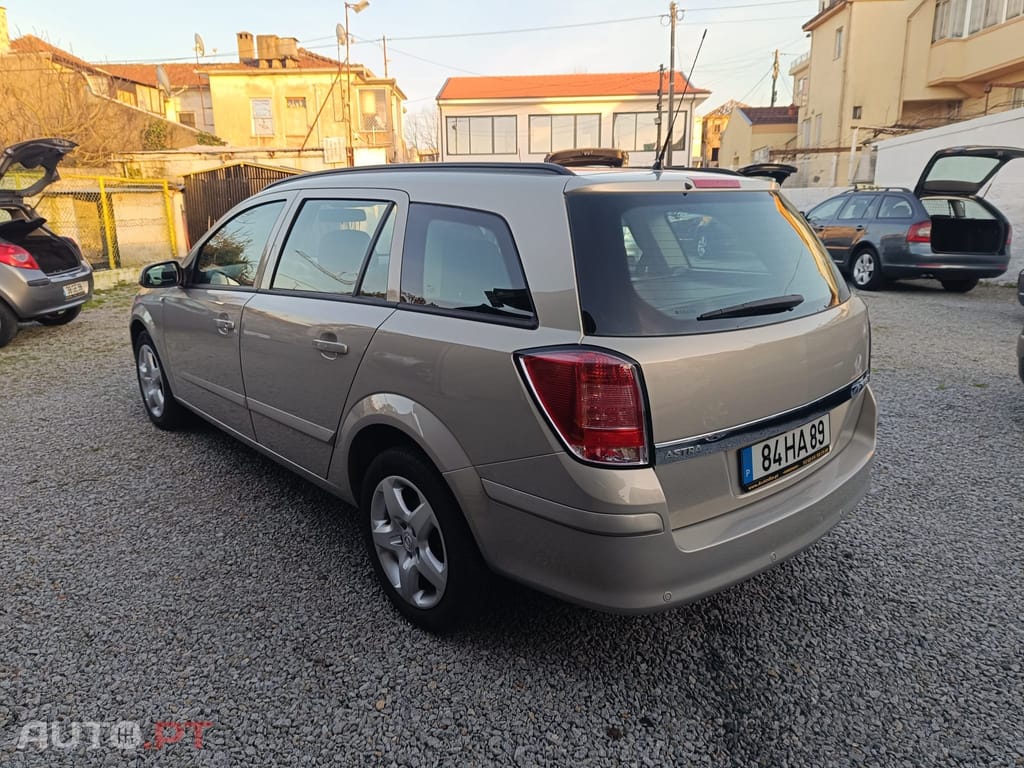 Opel Astra Caravan 1.3 CDTi Enjoy ecoFLEX