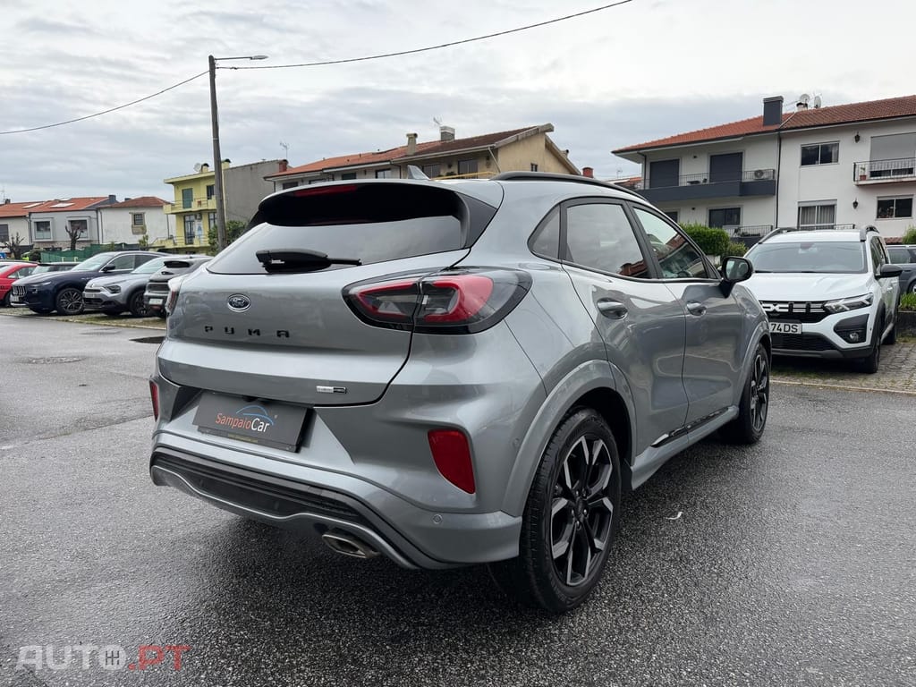 Ford Puma 1.0 EcoBoost MHEV ST-Line X