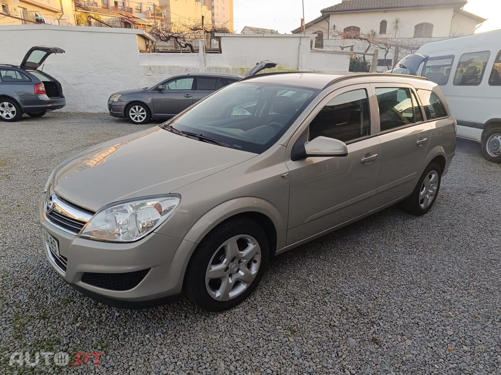 Opel Astra Caravan 1.3 CDTi Enjoy ecoFLEX