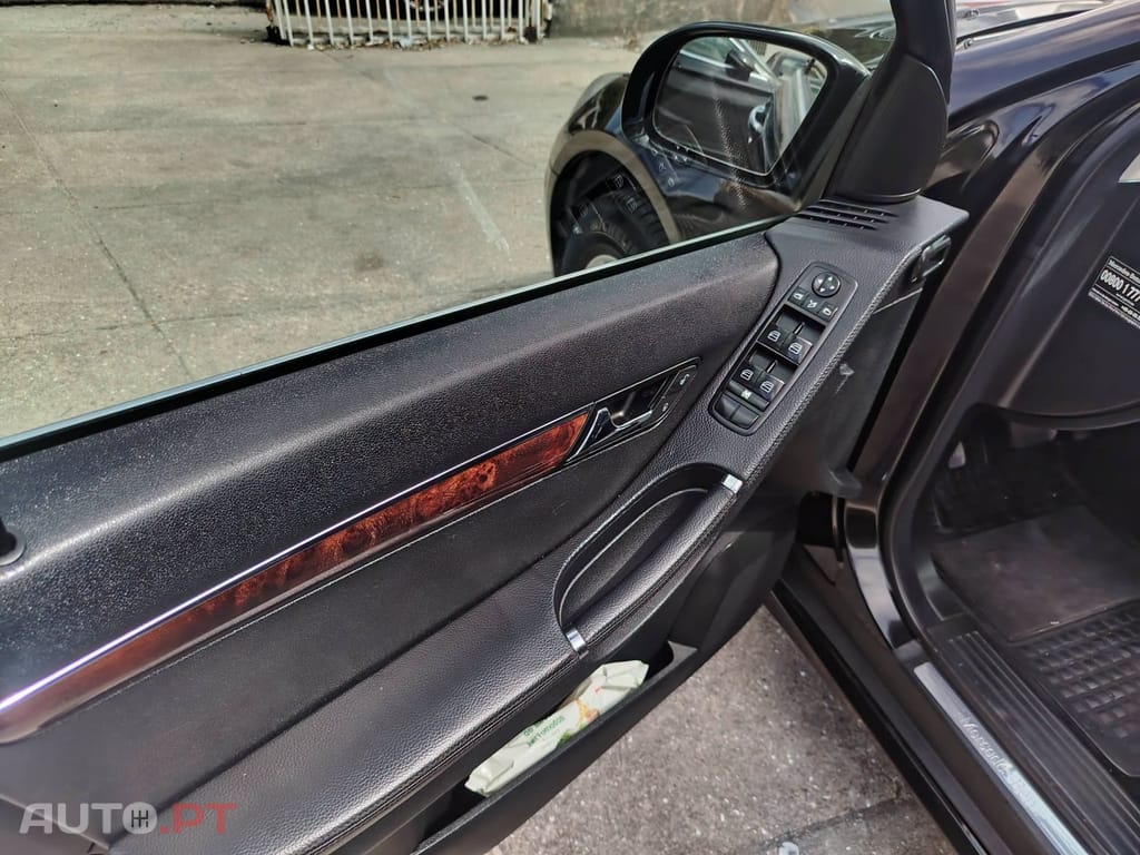 Mercedes-Benz R 320 CDi 4-Matic Longo