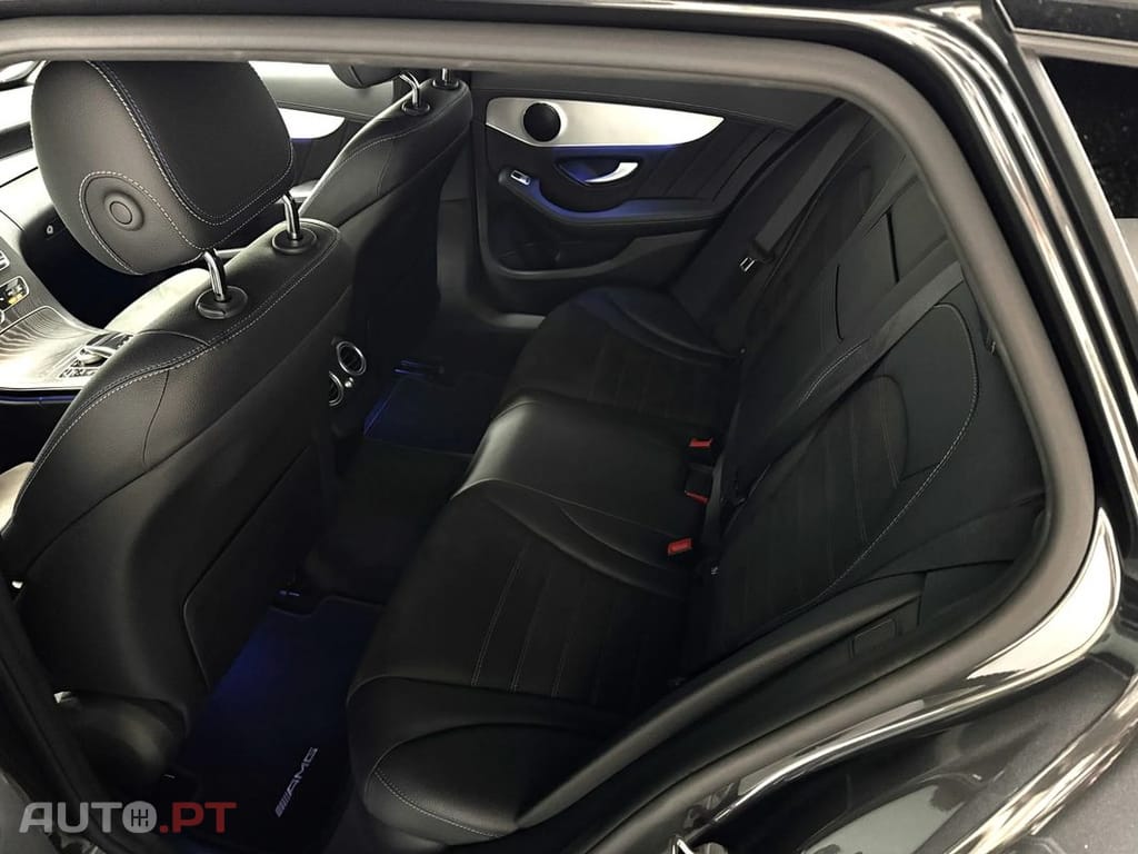 Mercedes-Benz C 300 de T 9G-TRONIC AMG Line