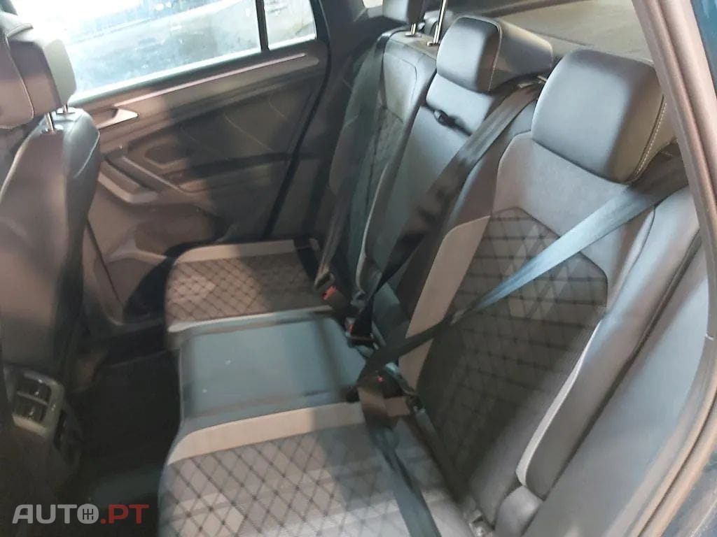Volkswagen Tiguan 1.4 TSI eHybrid R-Line DSG