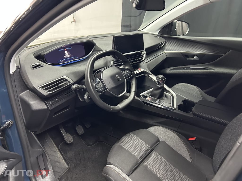 Peugeot 3008 1.2 PureTech Active Pack