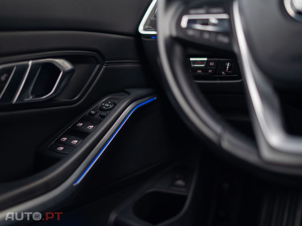 BMW 320 d Line Sport Shadow Auto