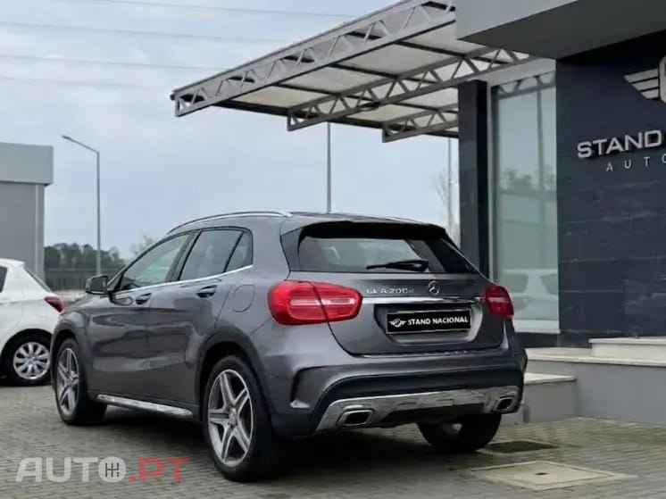 Mercedes-Benz GLA 200 d AMG Line