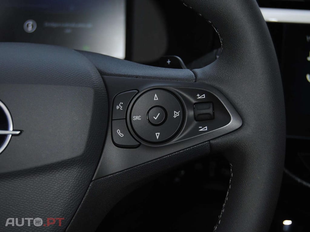 Opel Corsa 1.2 HYBRID GS eDCT