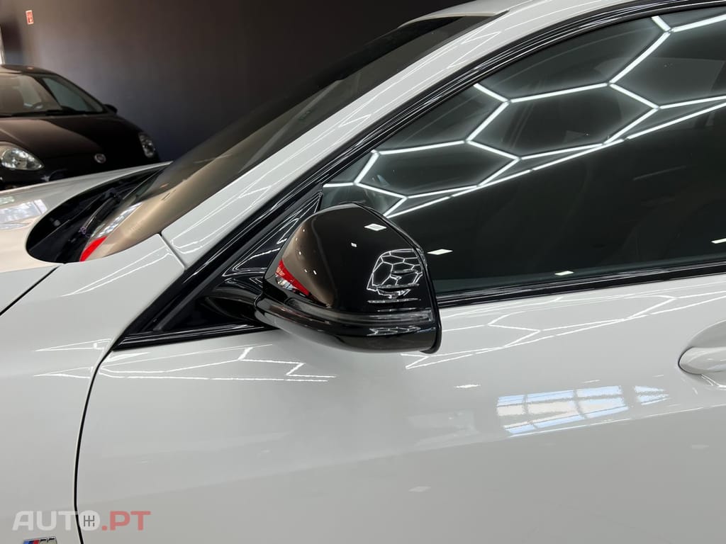 BMW 116 d Pack Desportivo M