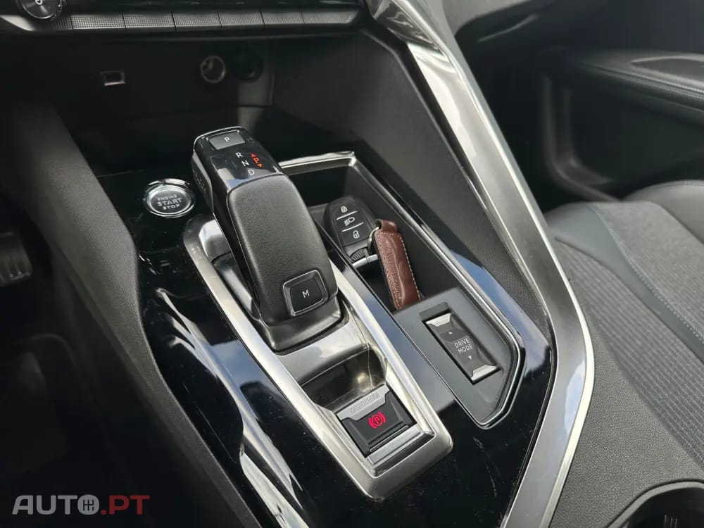 Peugeot 5008 1.5 BlueHDi Allure EAT8