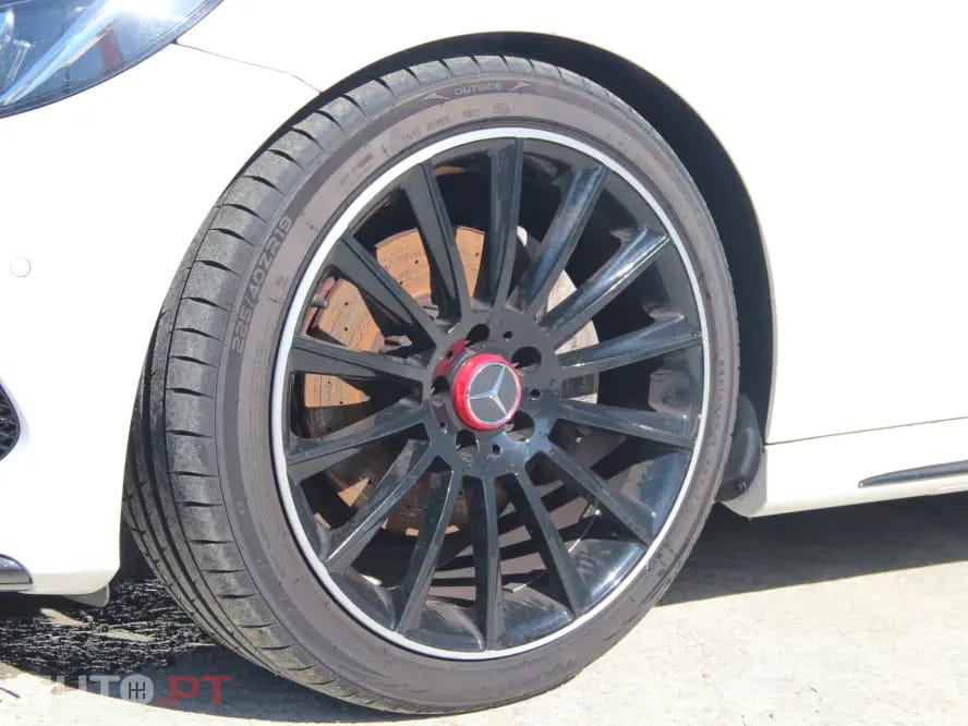 Mercedes-Benz C 220 d 4Matic Station 9G-TRONIC AMG Line