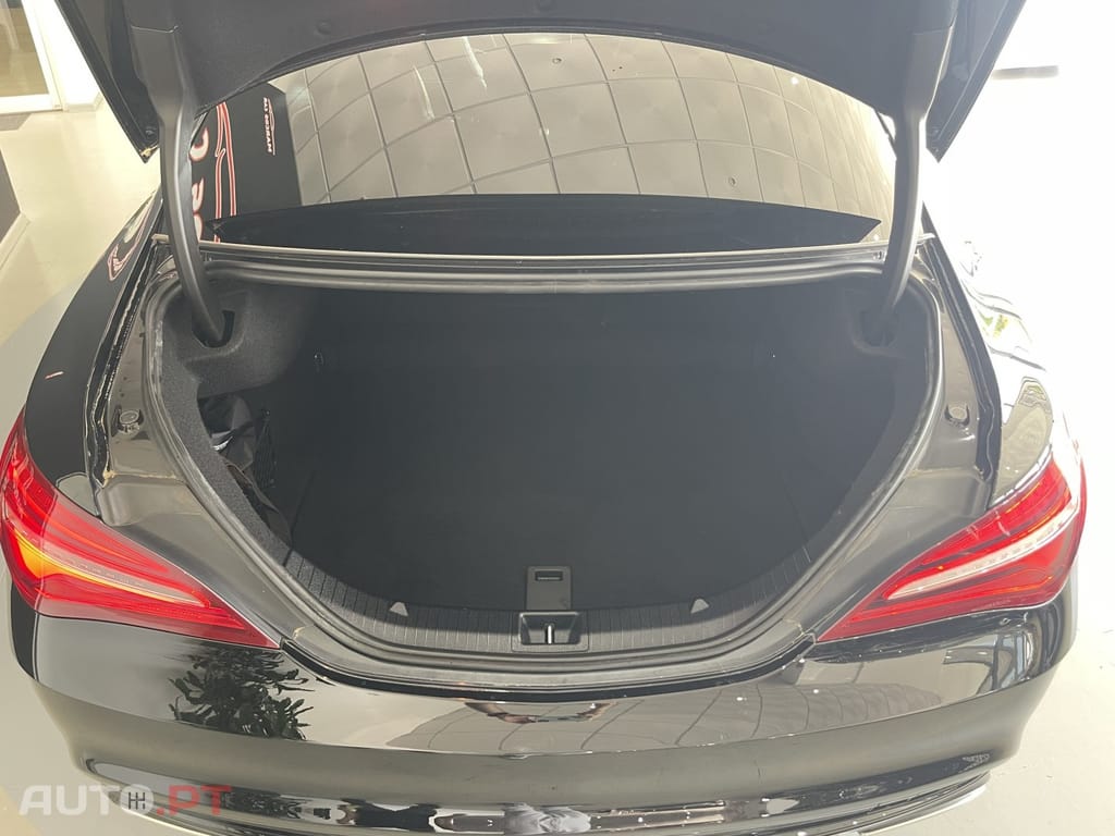 Mercedes-Benz CLA 180 (CDI) d AMG Line