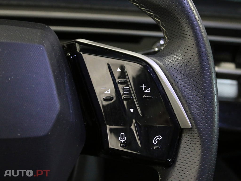 Peugeot 3008 1.2 Hybrid GT e-DCS6