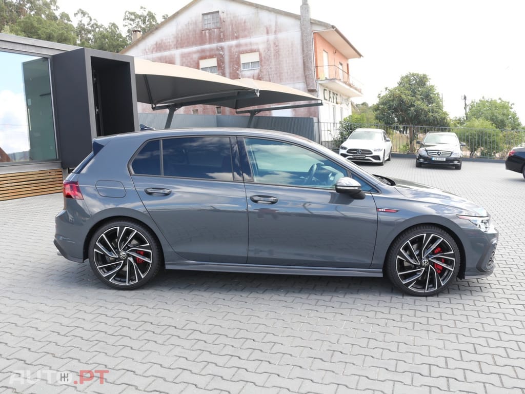 Volkswagen Golf 2.0 TSi GTi DSG Performance