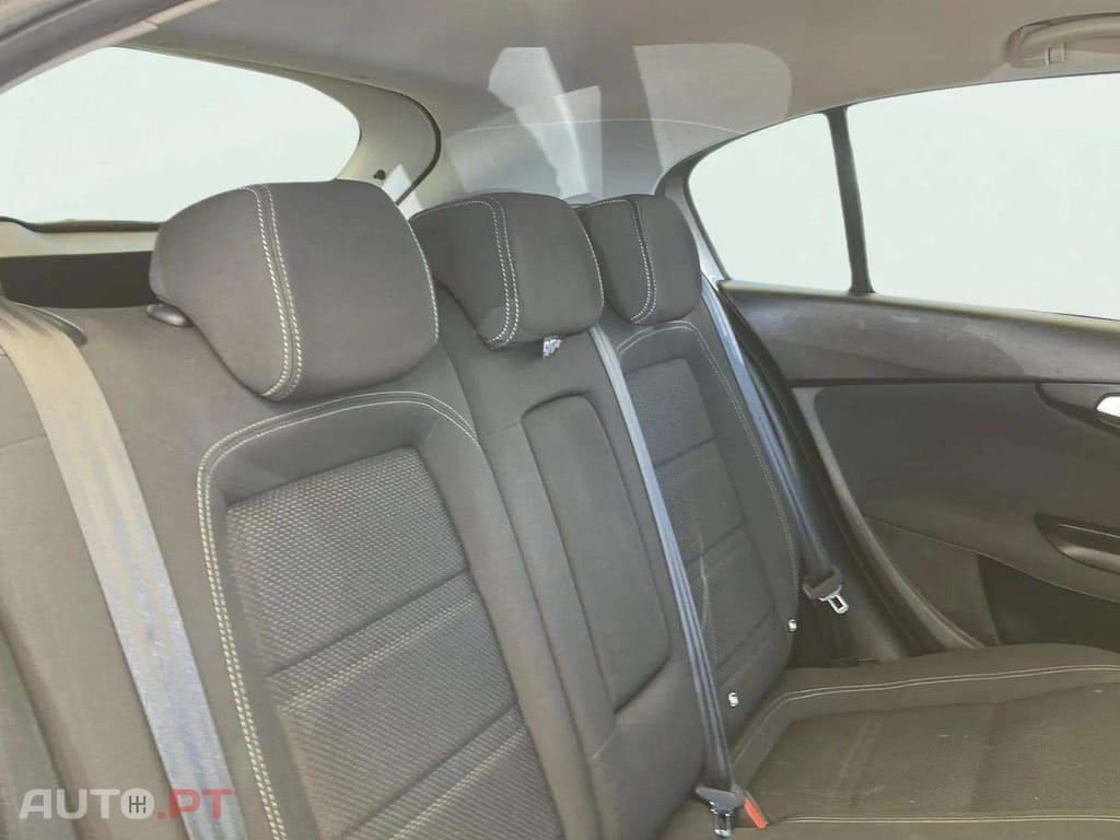 Fiat Tipo 1.3 M-Jet lounge