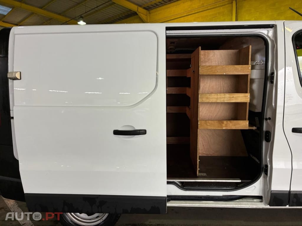 Renault Trafic 2.0 Blue dCi L1H1 Grand Confort