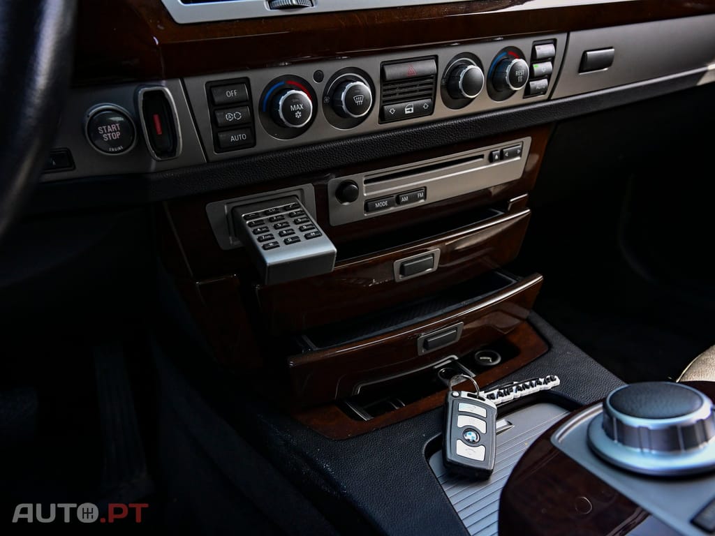 BMW 745 d