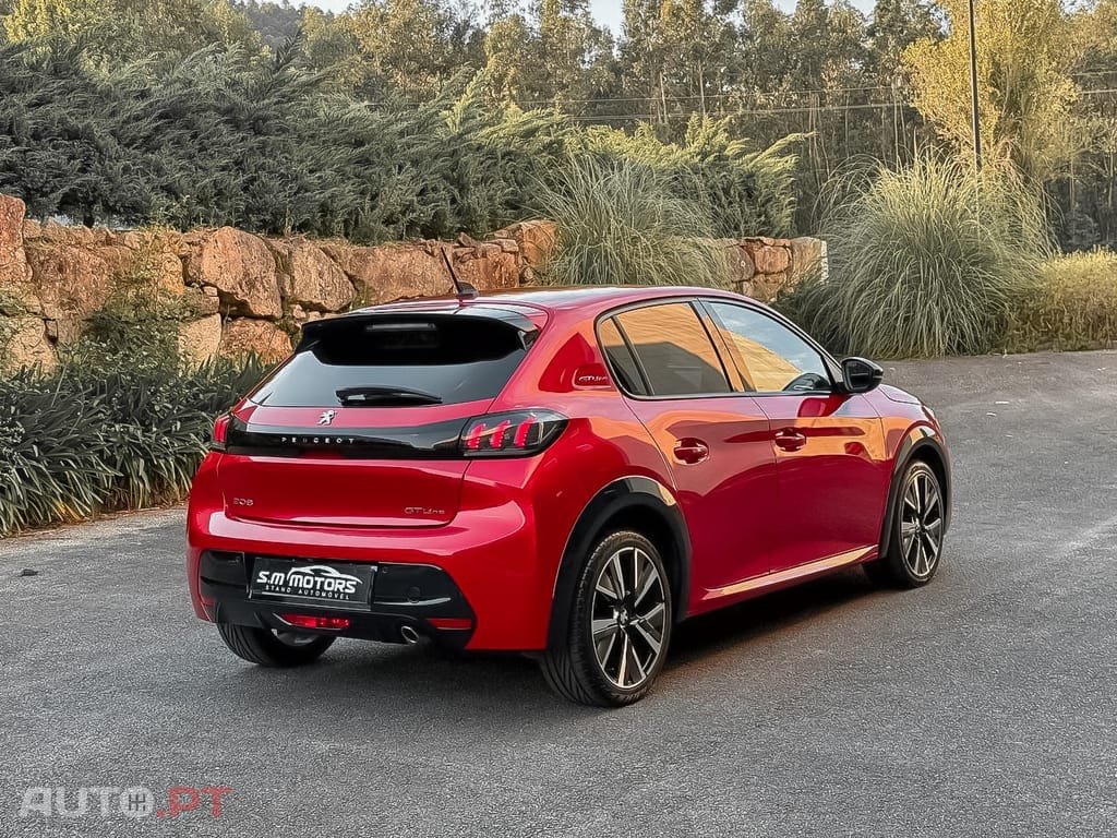 Peugeot 208 1.2 PureTech GT Line