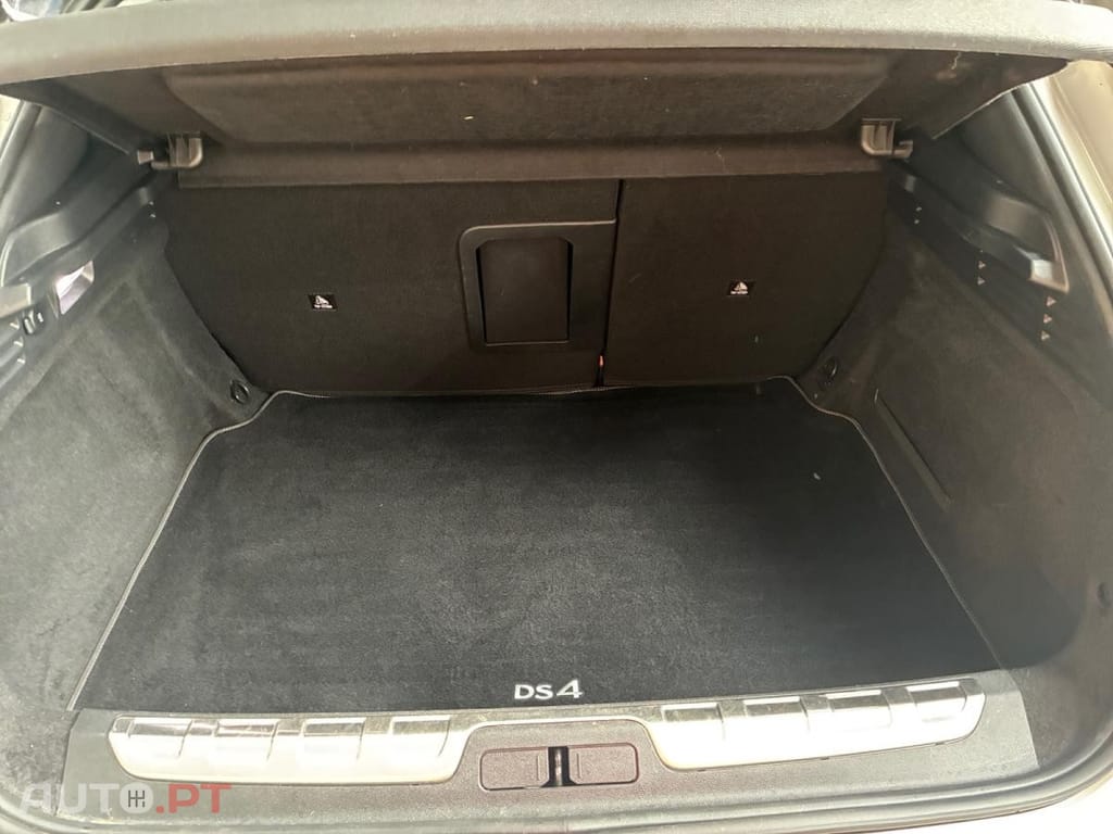 DS DS4 1.5 BlueHDi Performance Line+ EAT8