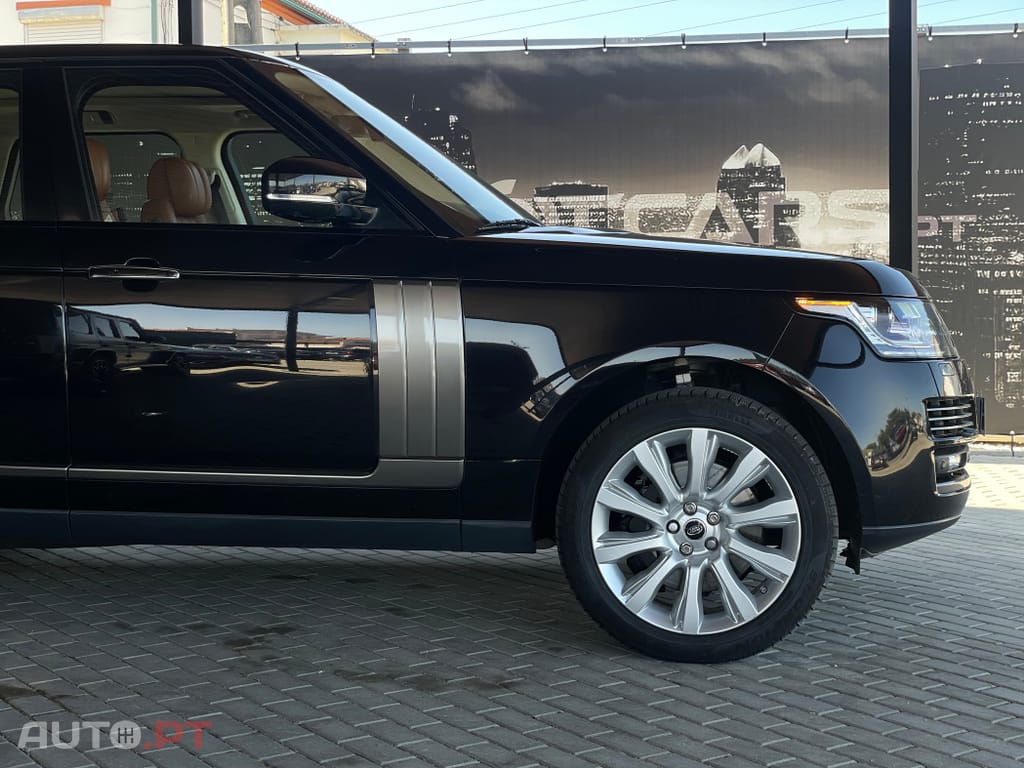 Land Rover Range Rover 3.0 TDV6 Autobiography