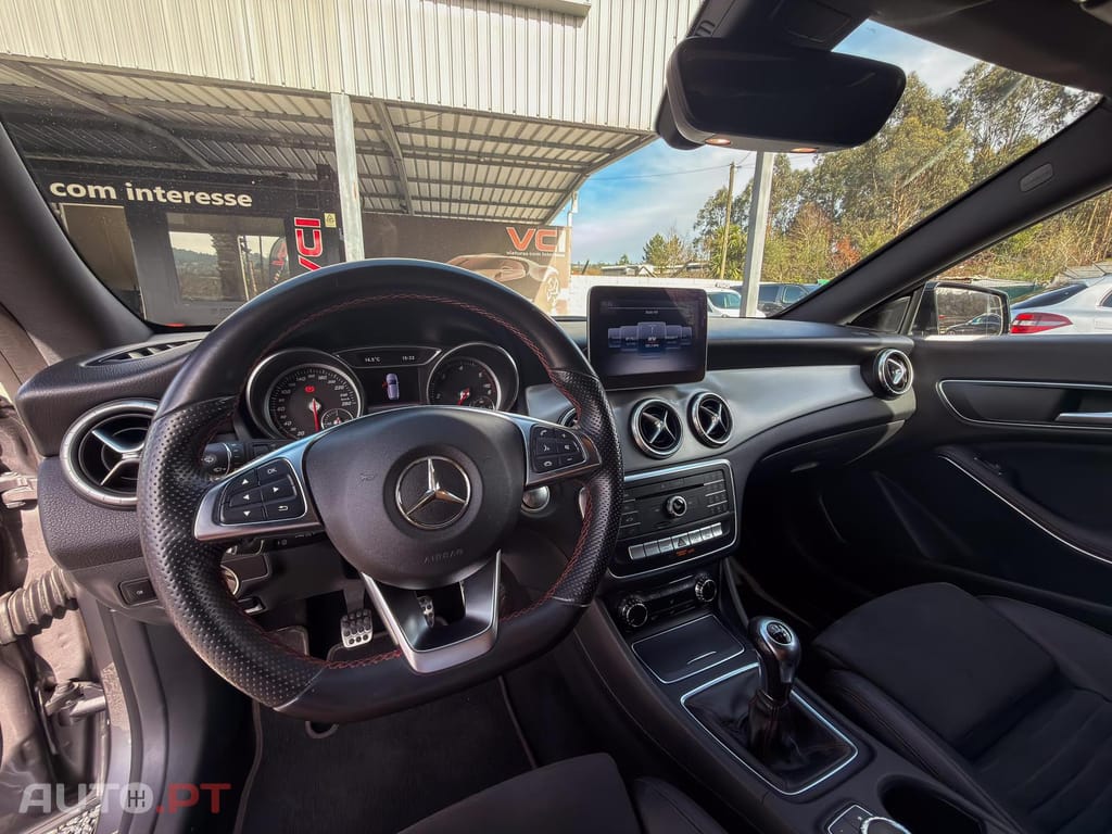 Mercedes-Benz CLA 180 Shooting Brake AMG LINE