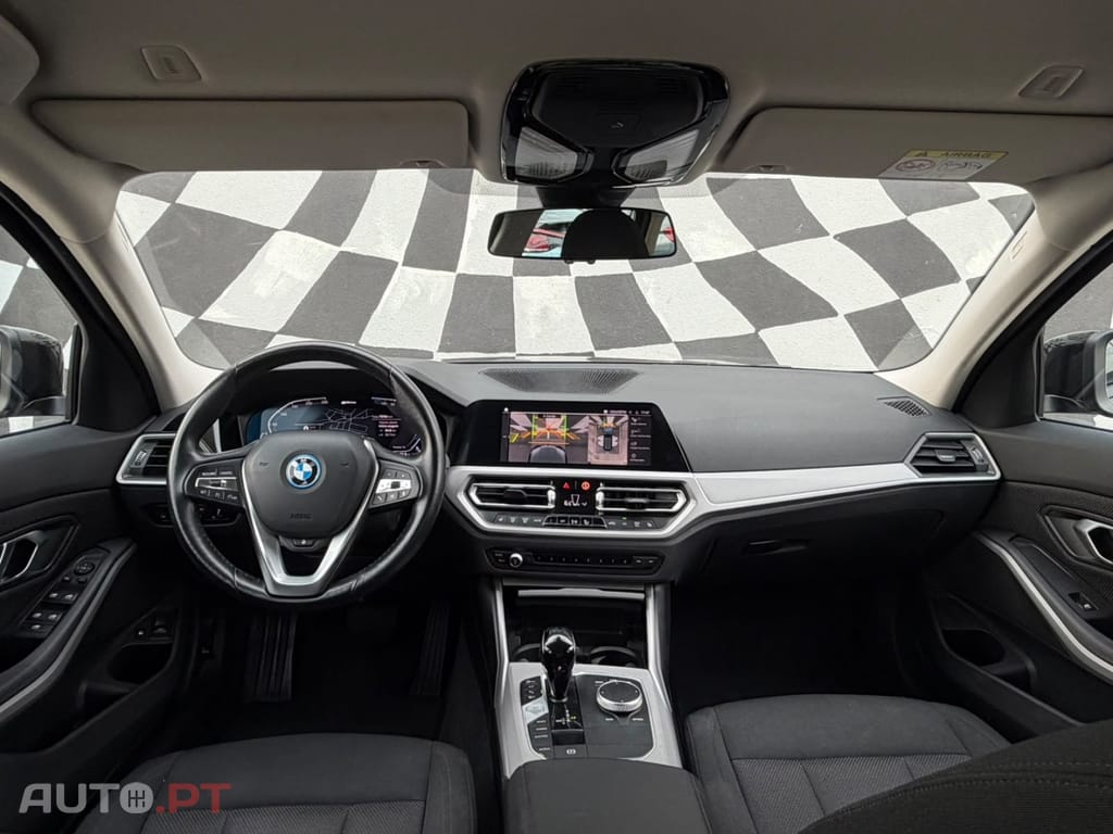 BMW 320 e Aut. Advantage