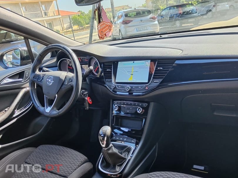 Opel Astra 1.6 CDTI Dynamic S/S