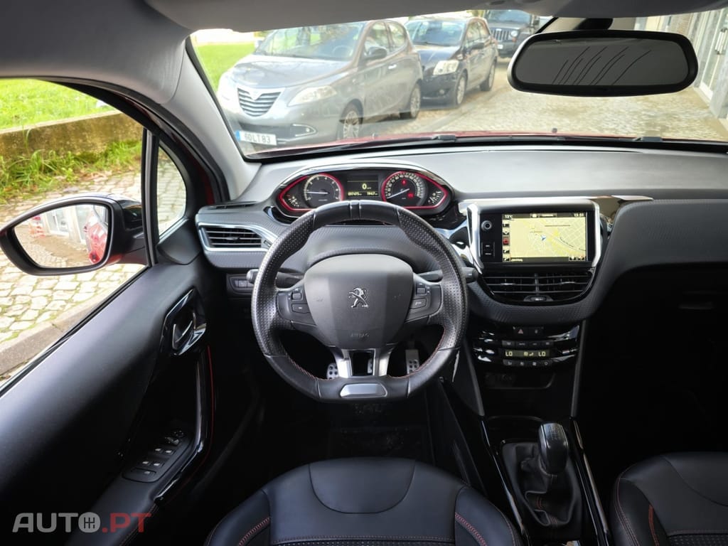 Peugeot 2008 1.2 PureTech GT Line