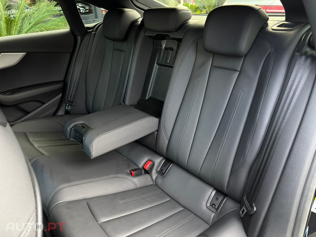 Audi A5 35 TDI S line S tronic