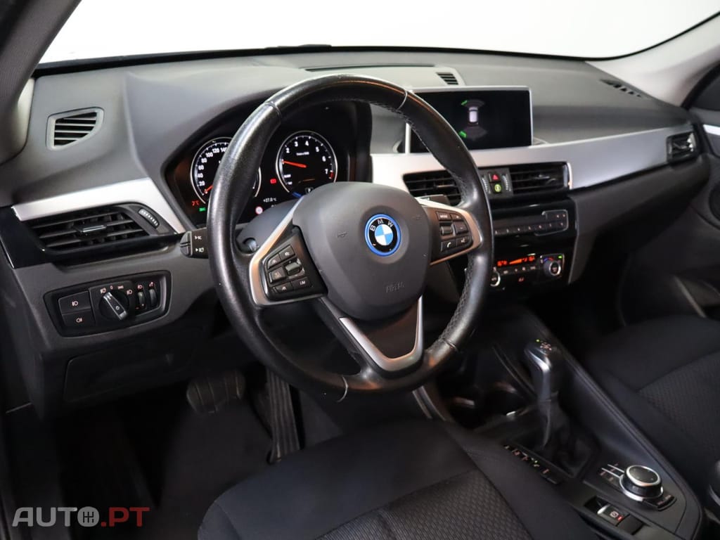 BMW X1 xDrive25e