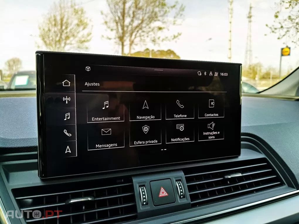 Audi Q5 50 TFSIe quattro S tronic S line business