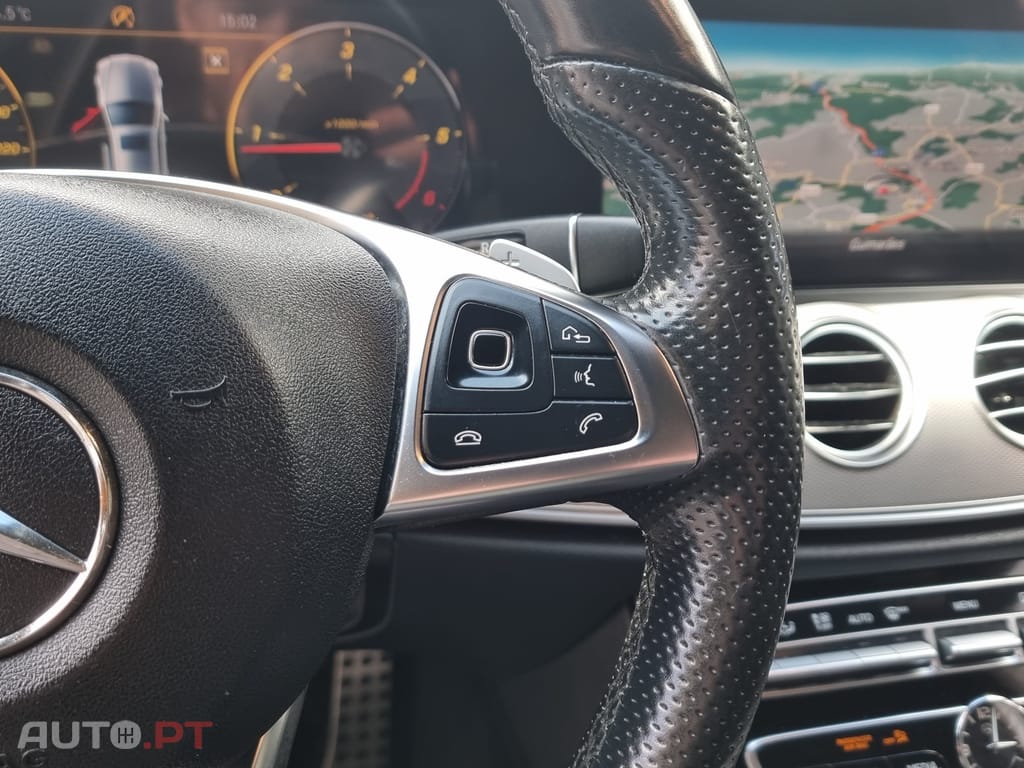 Mercedes-Benz E 220 d AMG