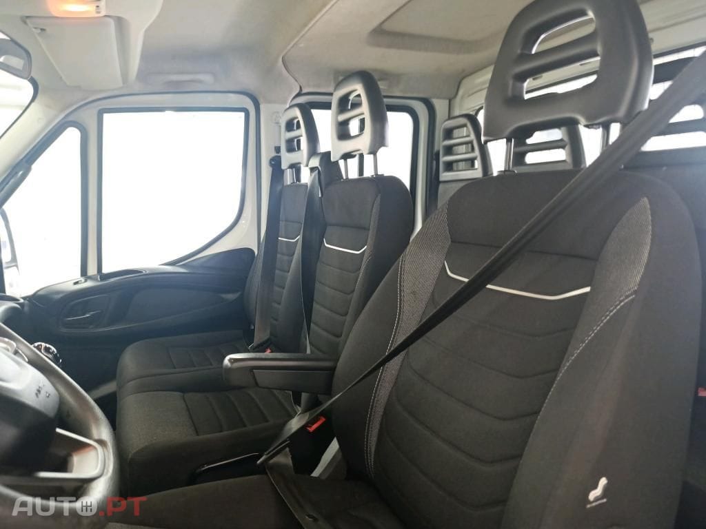 Iveco Daily Chassis Cabina 3.0 35C16H 3750 CD