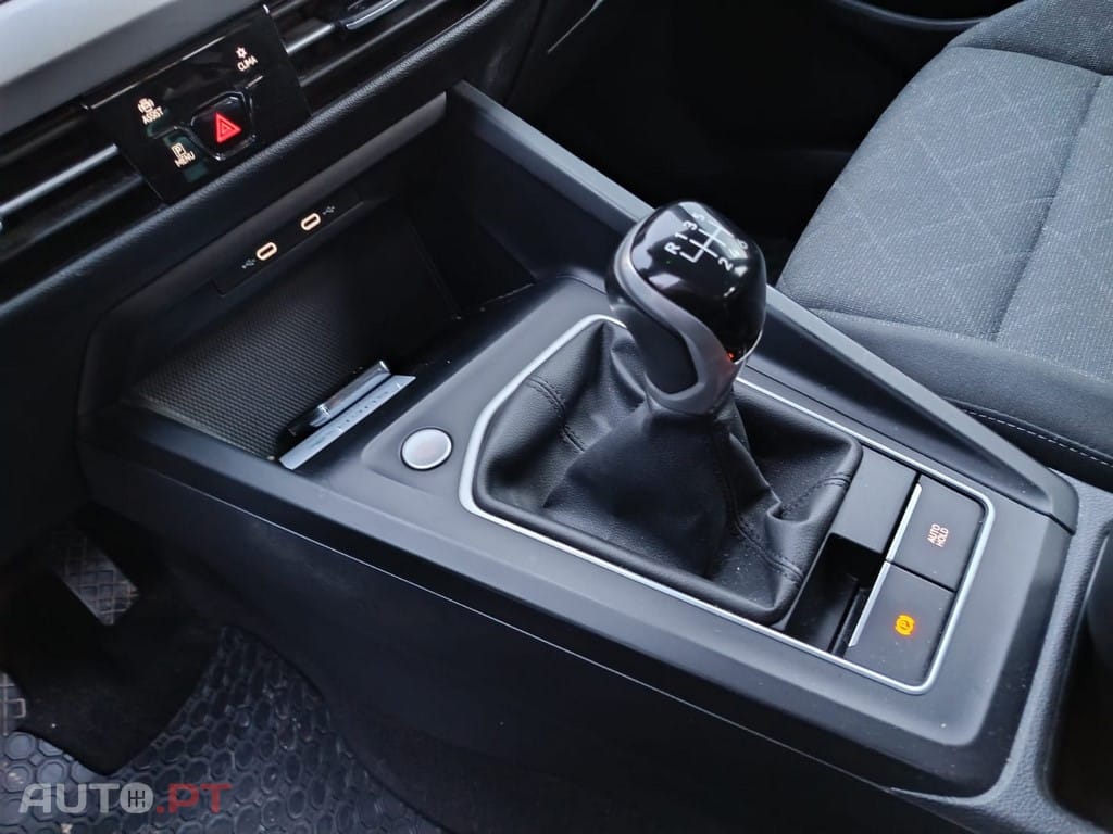 Volkswagen Golf 1.0 TSI Life