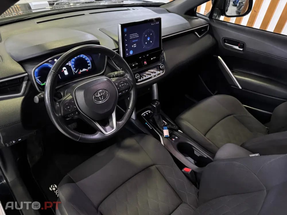 Toyota Corolla Cross exclusive