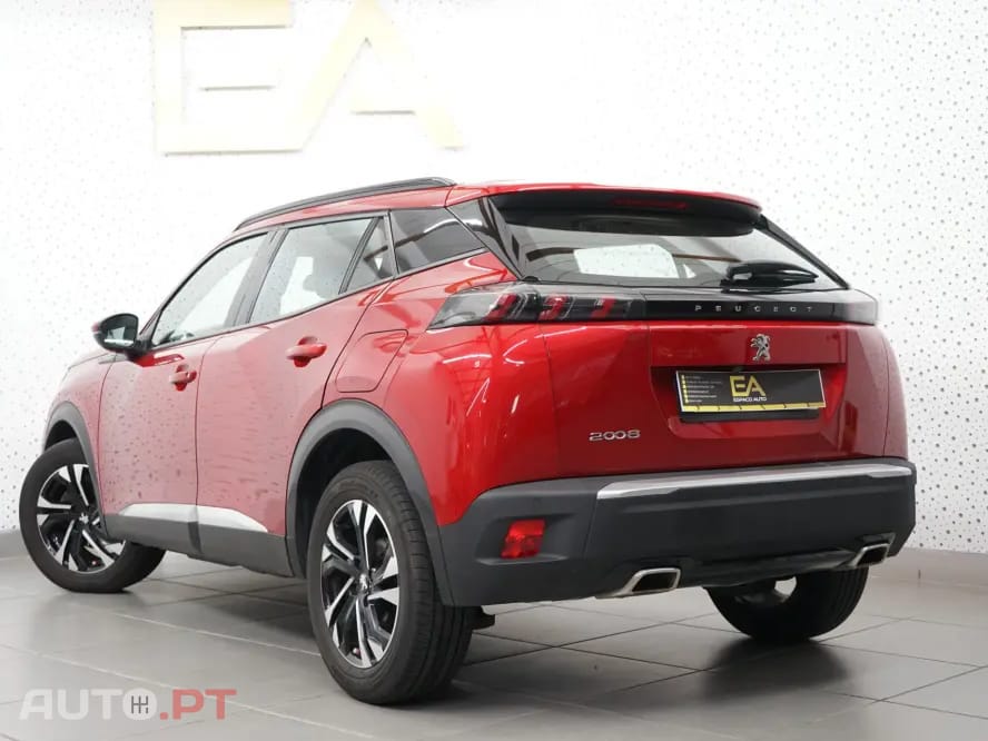 Peugeot 2008 1.2 PureTech Allure Pack